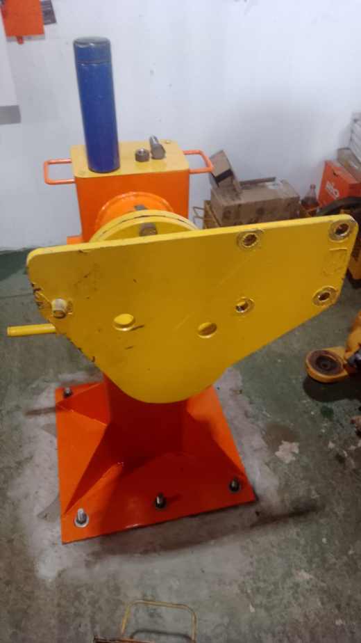 发动机维修用固定柱缩略图